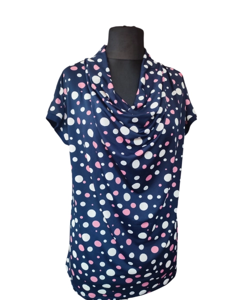 Bluzka z lejącym dekoltem typu woda - różowe oraz białe groszki